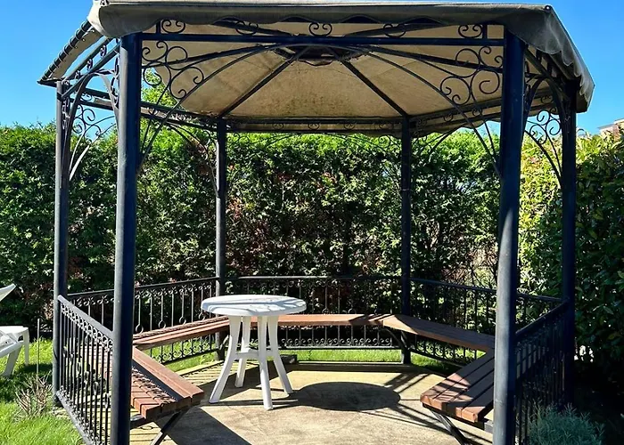 Eli3 Апартаменты Равда